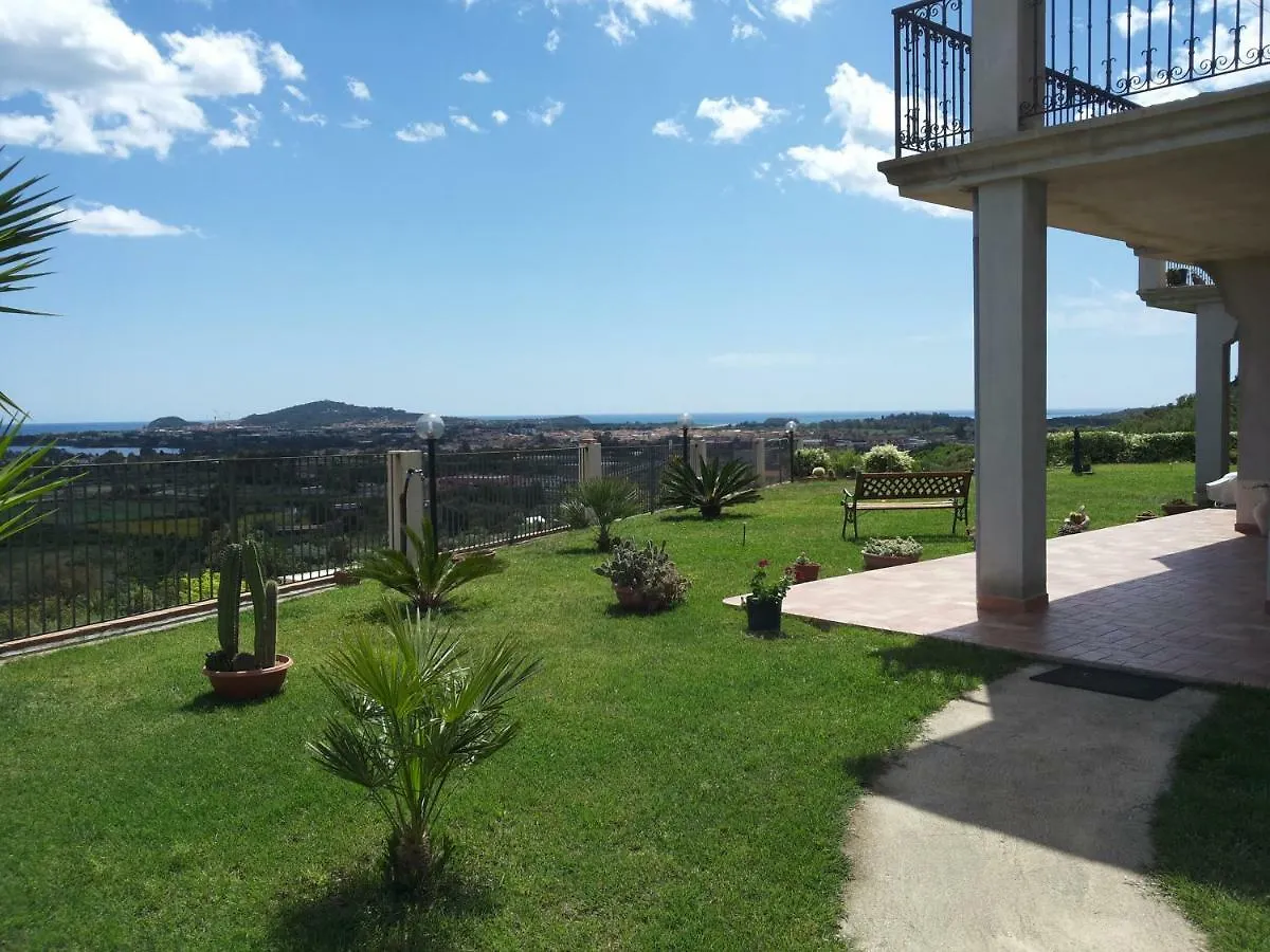 דירות Tortolì Il Panoramico 0*,  איטליה